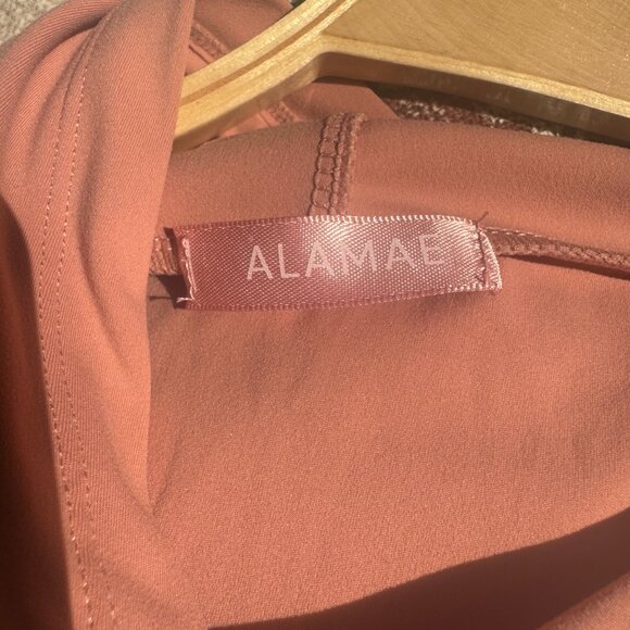 Cropped Hoodie - Picture 6 of 7